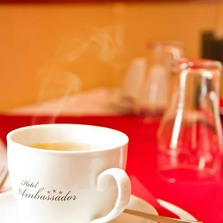 Ambassador 3*