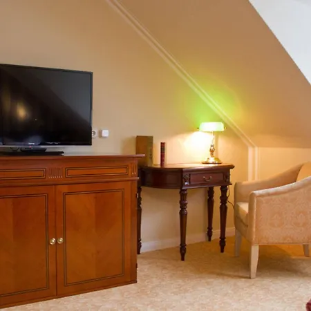 Ambassador Потсдам