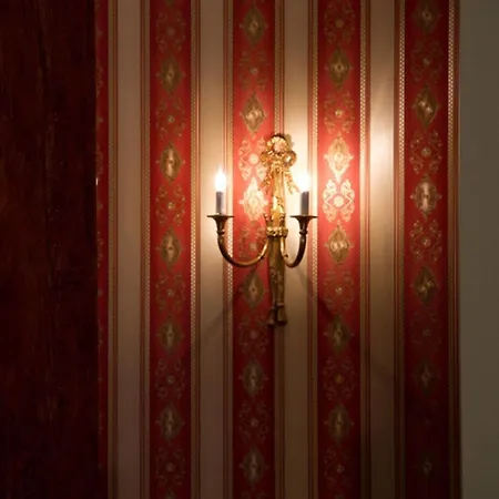 Hotel Ambassador